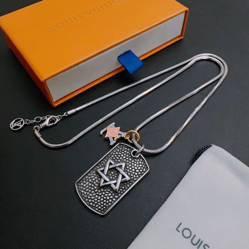 Louis Vuitton Necklaces - Click Image to Close